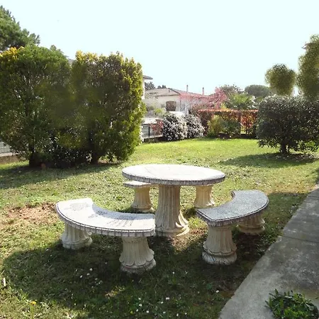 빌라 Seaside Surrounded By Garden